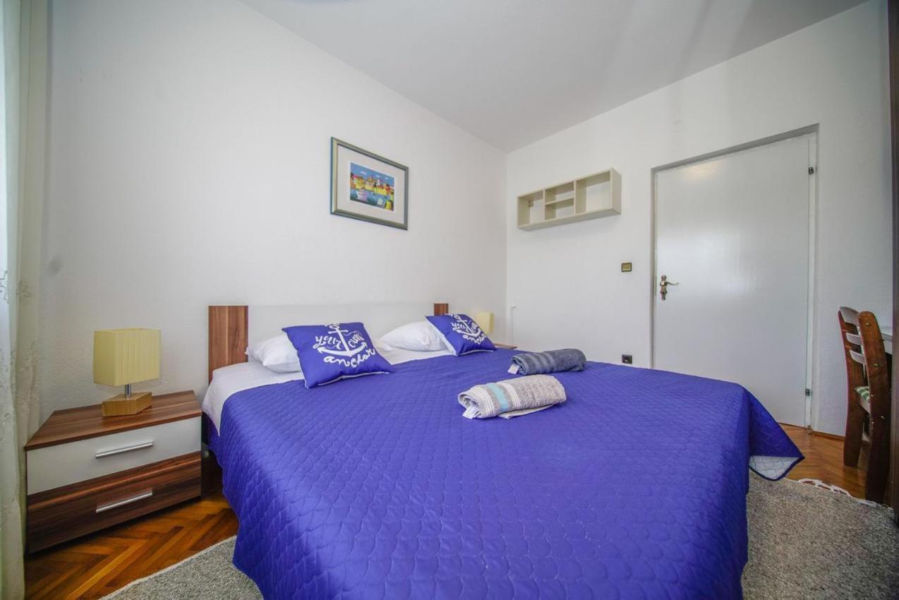 Apartman Mate Splitska Exteriér fotografie