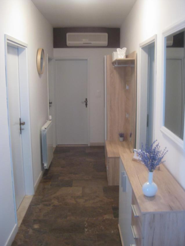 Apartman Mate Splitska Exteriér fotografie
